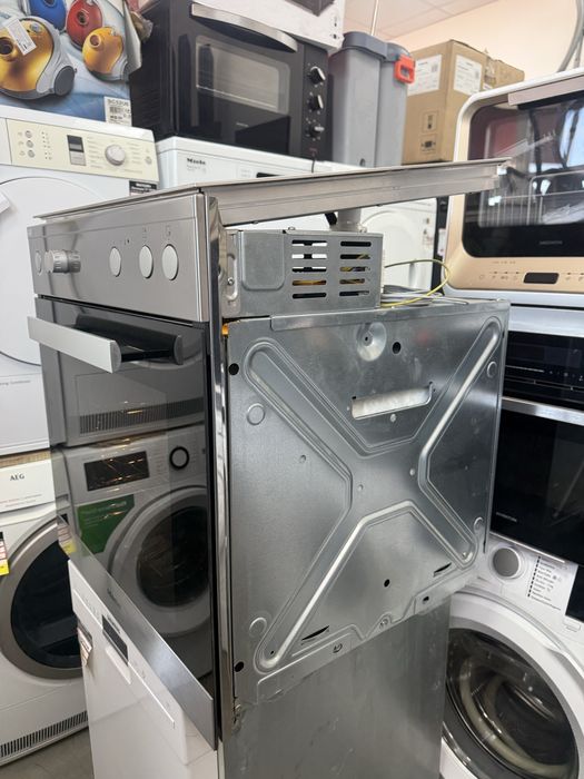 Фурна и плот за вграждане MIELE