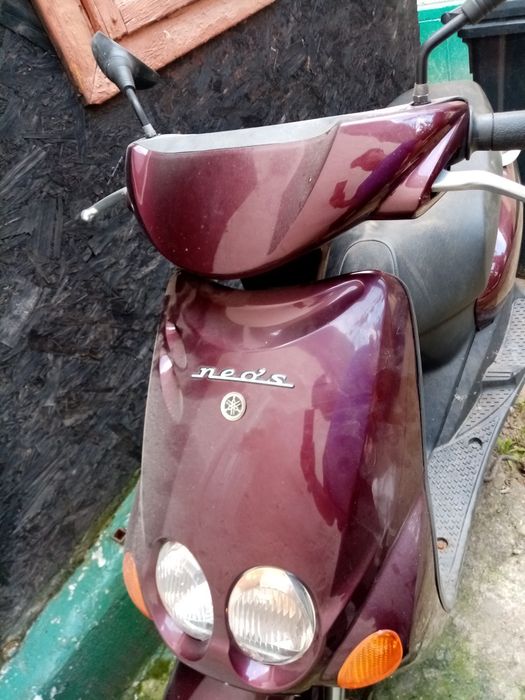 Vând scuter yamaha neos 100cm