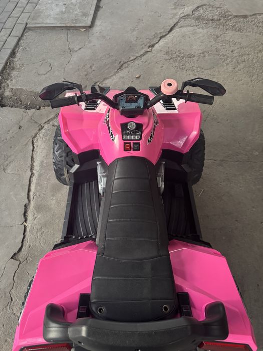 Детский электро-квадроцикл