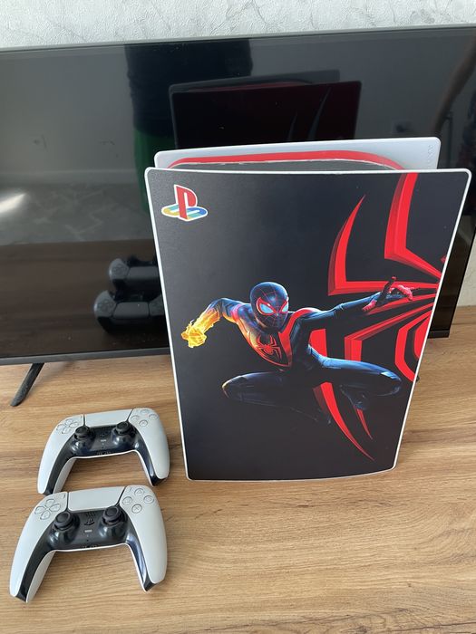 PS5 2джостика игры есть