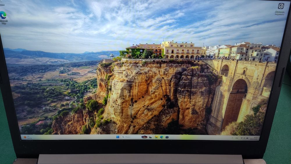 Игровой ноутбук Lenovo