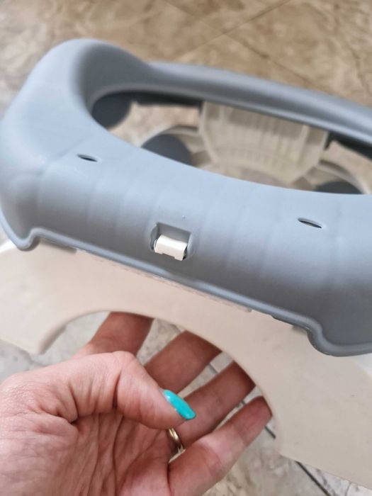 Портативно детско гърне + 20 бр. пликове