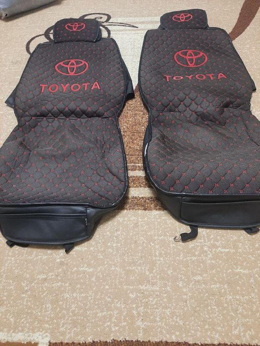 Авто чехол в хорошем состоянии