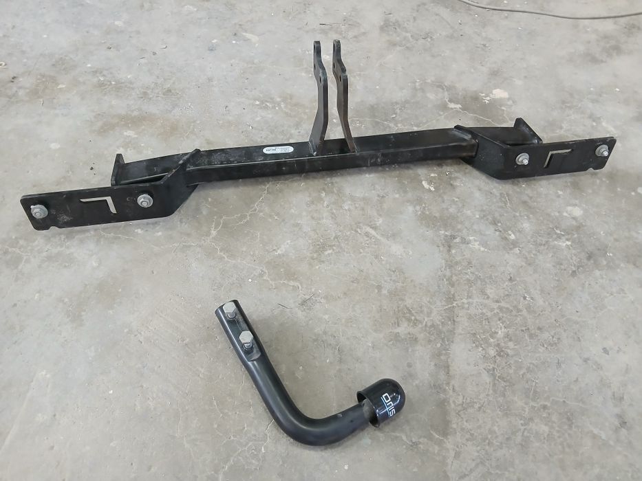 теглич за кола 160 левa