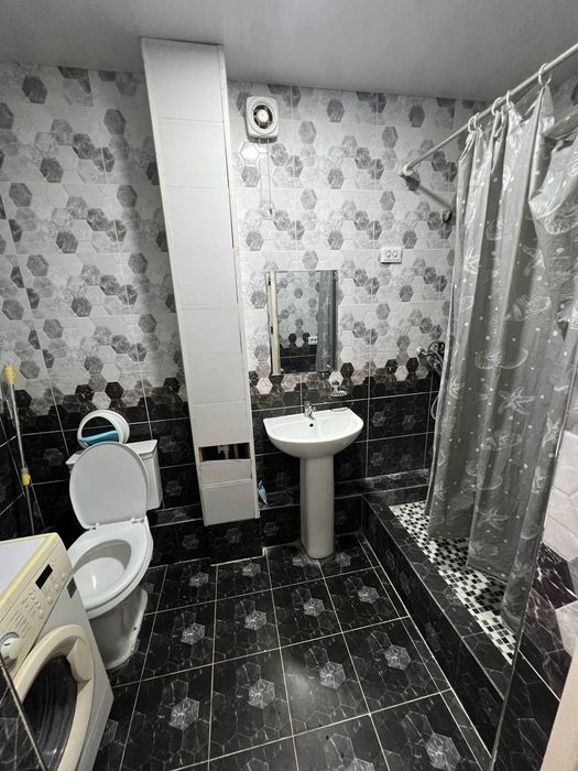 Квартира сотилади