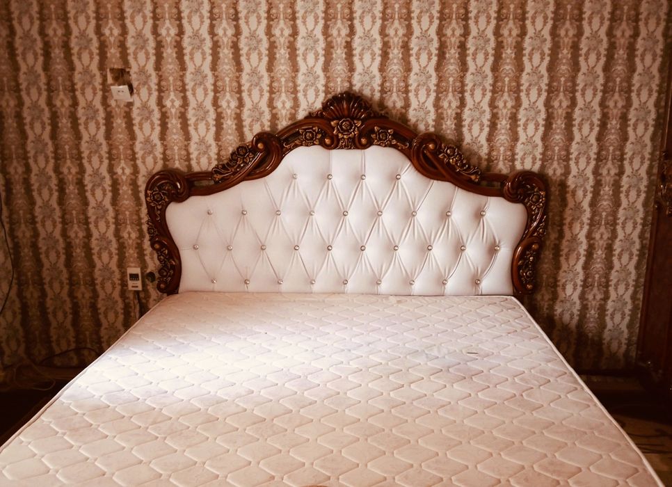 Dvuh Spalni Sotiladi MDF