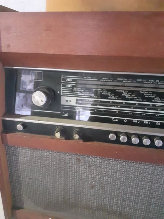 Радиола советская