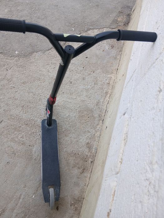 Продам самокат в хорошем состояннии