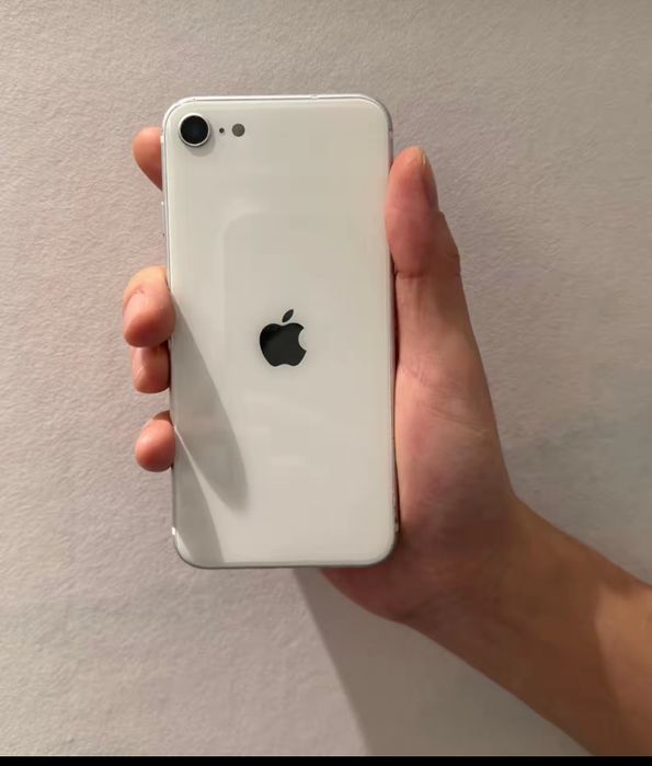 Iphone se 2020 срочна