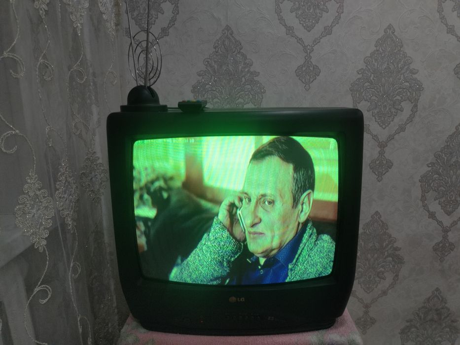 Продам телевизор в отличном состоянии