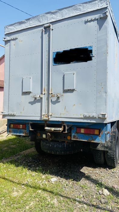 Zil 130 sotiladi