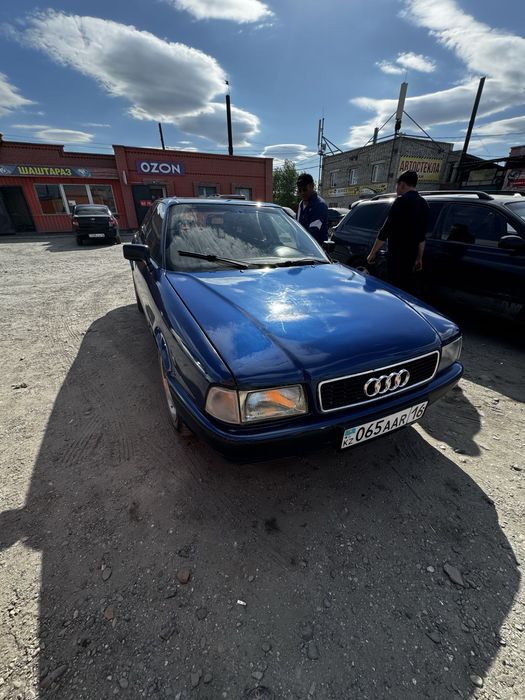 Продам Audi 80 б4