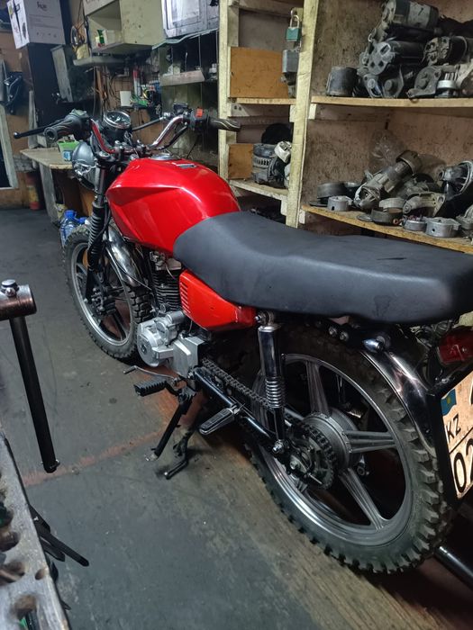 Продам мотоцикл Honda