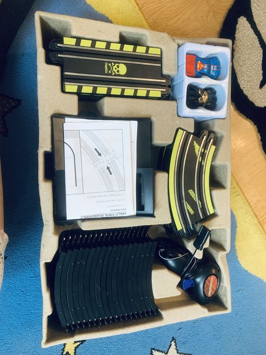 Microscalextric justice league