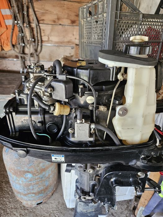 Motor mercury 6 cp