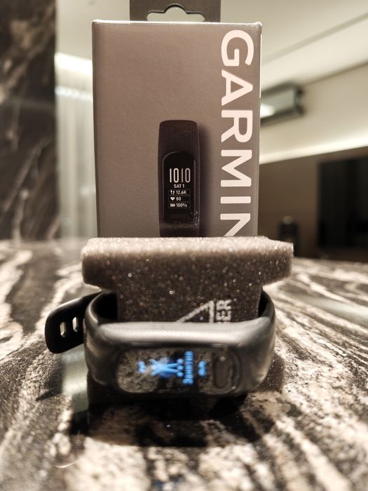 Garmin Vivosmart 5, размер L, чёрный
