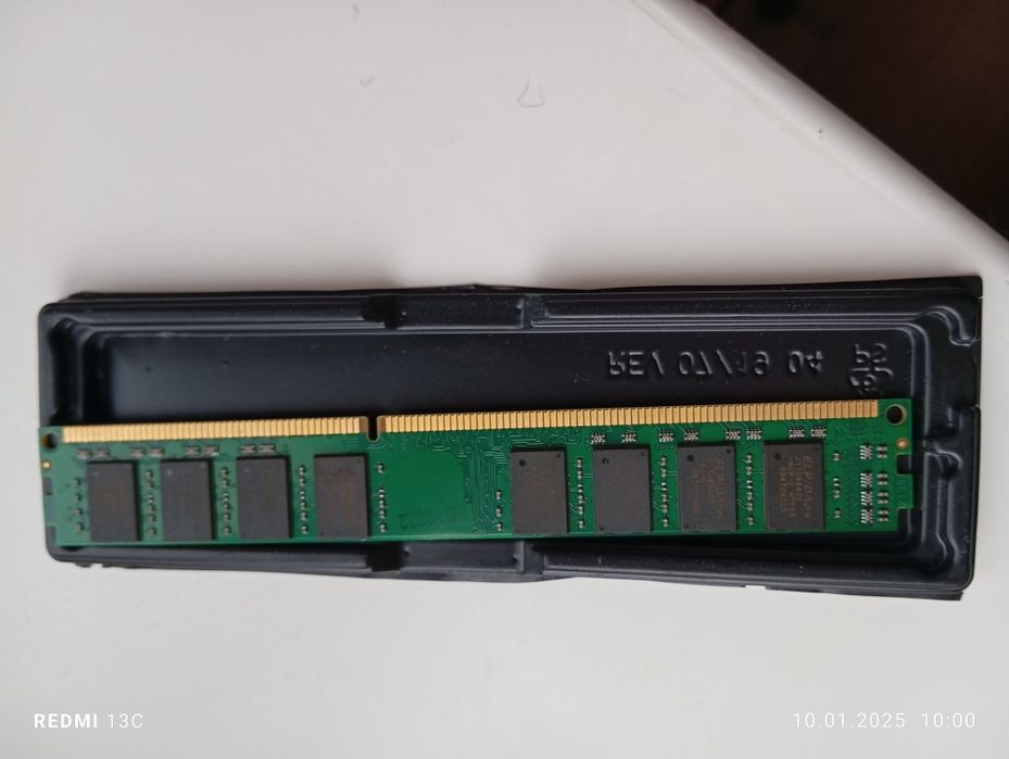 Продам оперативная память на 2 гб