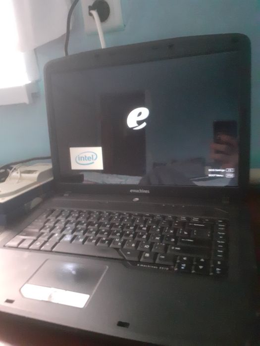 Ноутбук E-Machines Оригинал