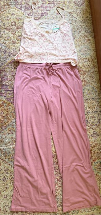 Pijama faina XL , noua