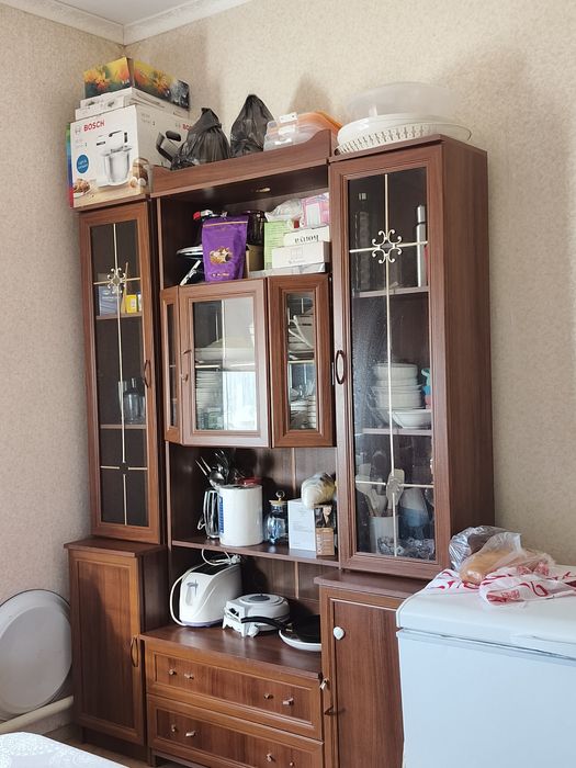 Сервант для кухня-гостиная