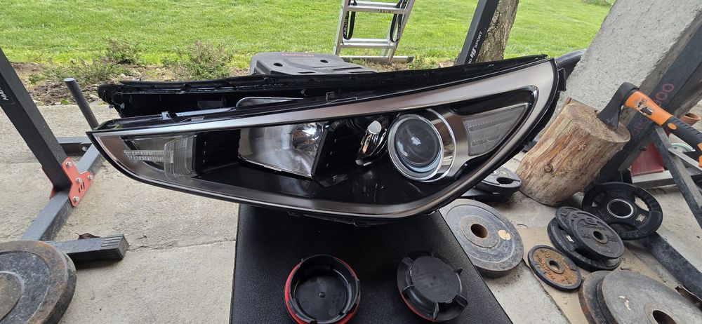 Фар Хюндай I30 PDE за части 2017-2021