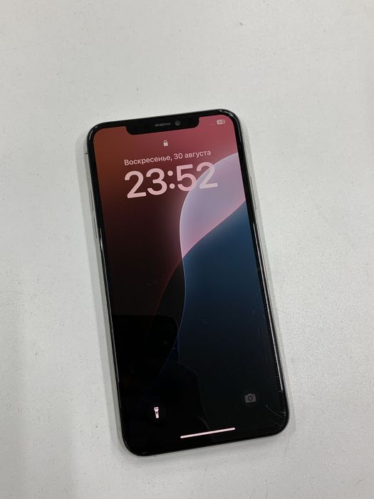iPhone 11ProMax •64gb/39%•