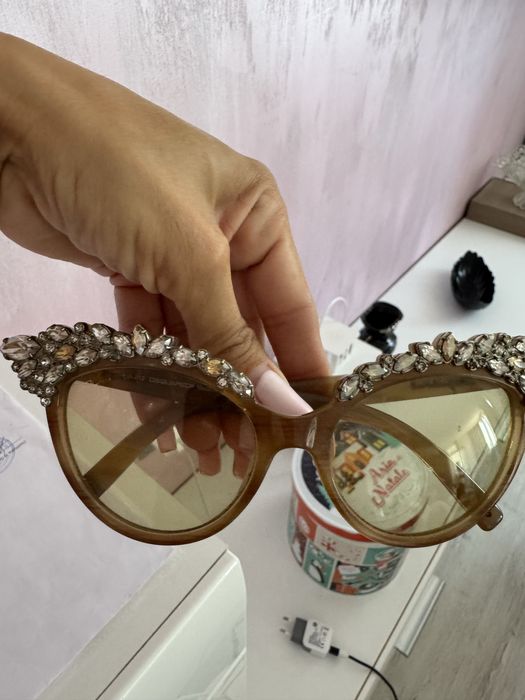 Уникални очила на DSQ2