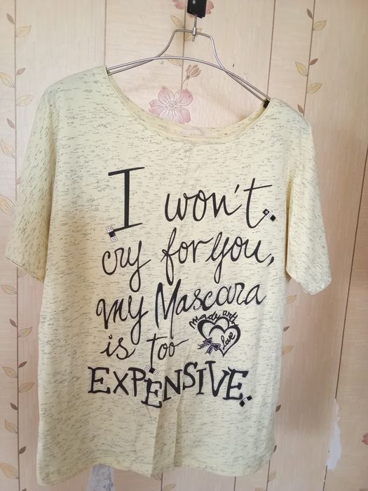 Летние майки с рисунком и стразиками