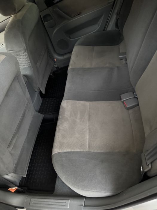 Jentra 1 evro avtomat 2015 yil 200.000 km toza