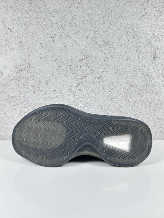 Adidas Yeezy QNTM Onyx