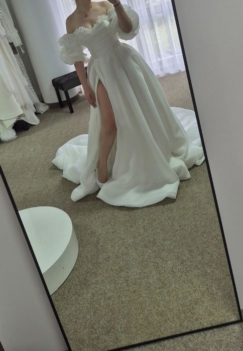 Rochie de mireasa  A line