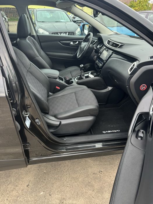Nissan Qashqai 1.5Diesel 2014