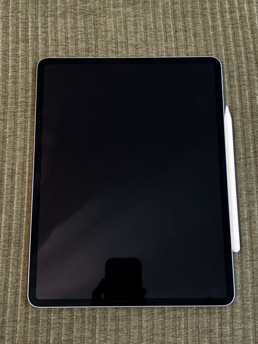 iPad Air 13” (M2), 256GB, albastru, împreună cu Apple Pencil Pro