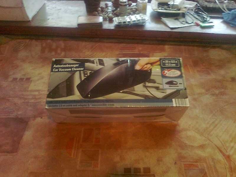 Сенник за  лека кола и други аксесоари общо 60лв.