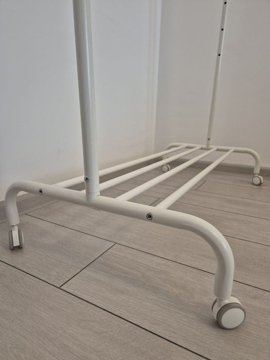 Suport umerase/stander Ikea