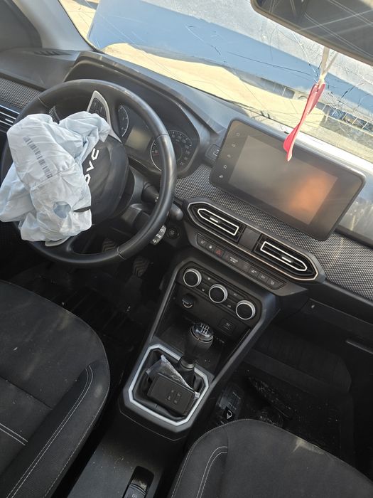 Dacia Logan 2024 1.0 eco G cu GPL fabrica varianta full