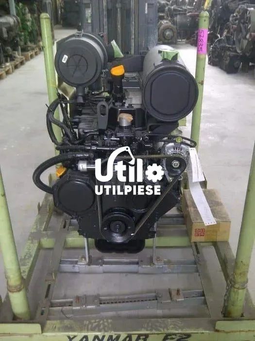 Motor Komatsu 4D98E-1FA pentru Excavatoare Buldoexcavatoare + piese
