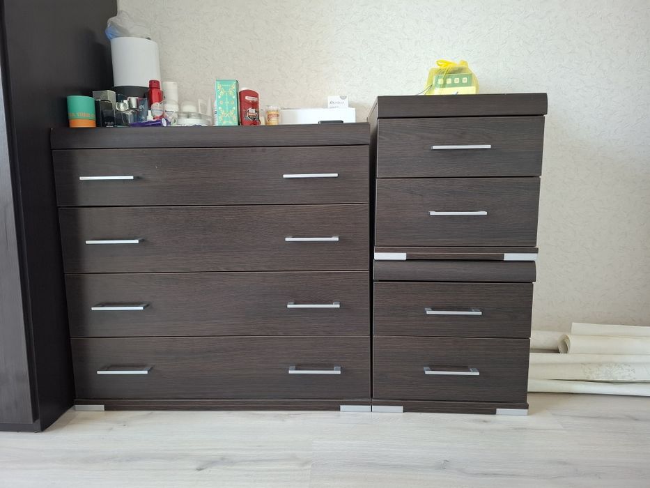 Продаётся спальни гарнитур б/у хороший  состояние