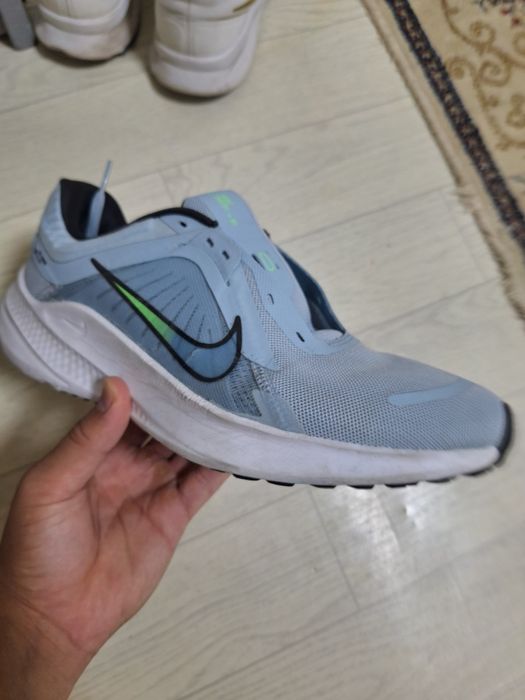 Кроссовки NIKE QUEST 5