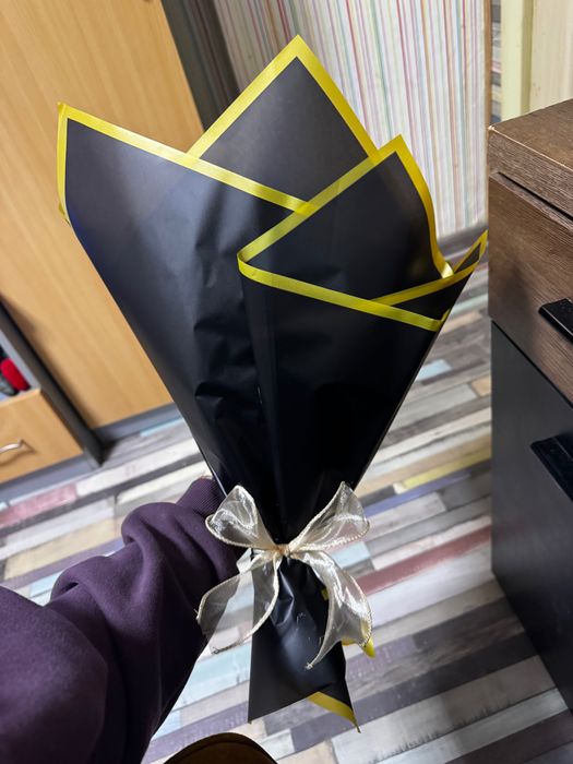 Изкуствено цвете с 50 цветя