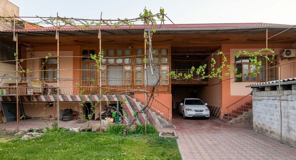 Ғиштли Ховли 6 соток Мажнунтол махаллада