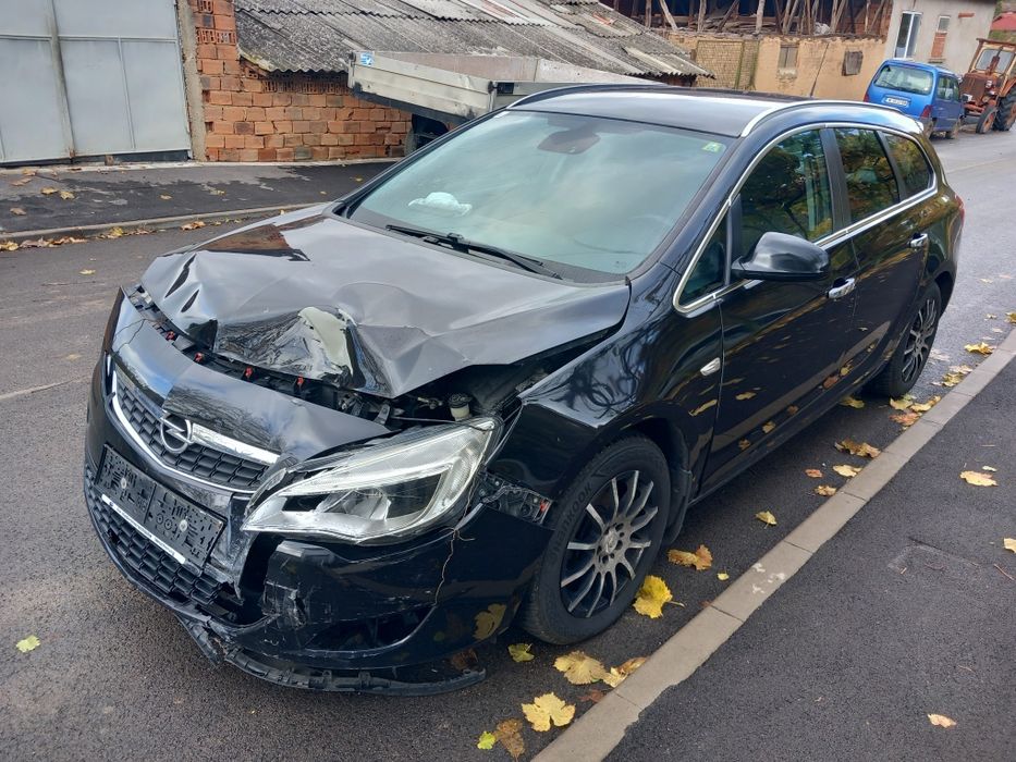 Opel Astra J -1.4Turbo-120кс./2012/-на части