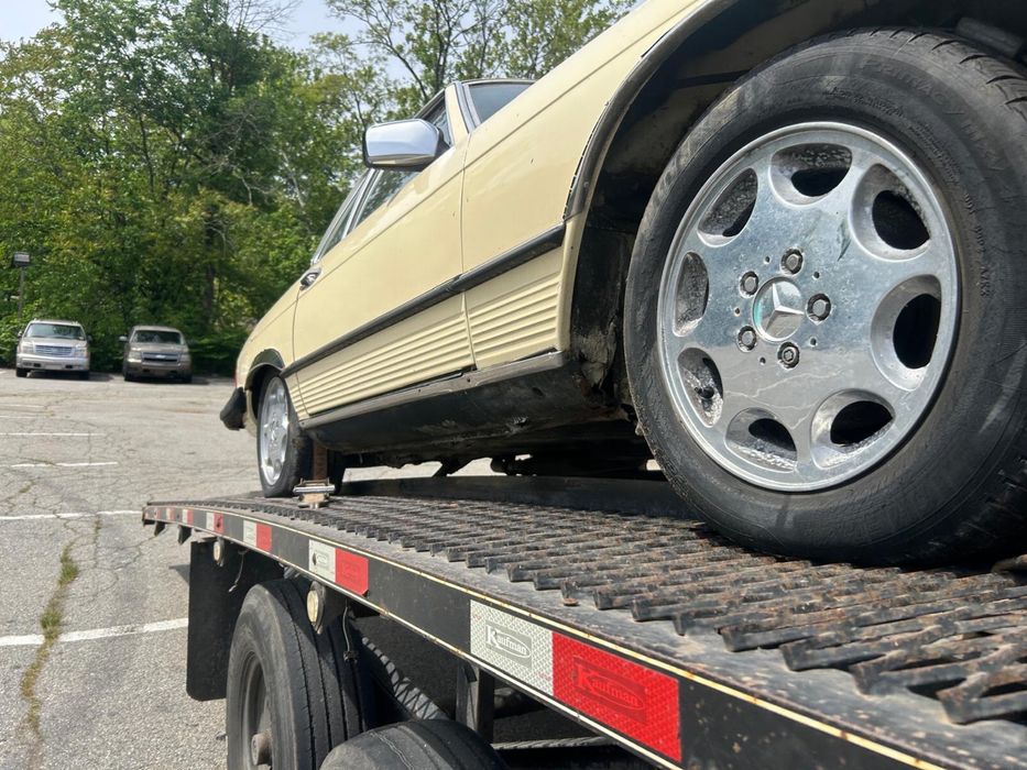 Mercedes 560 SL decapotabila, proiect