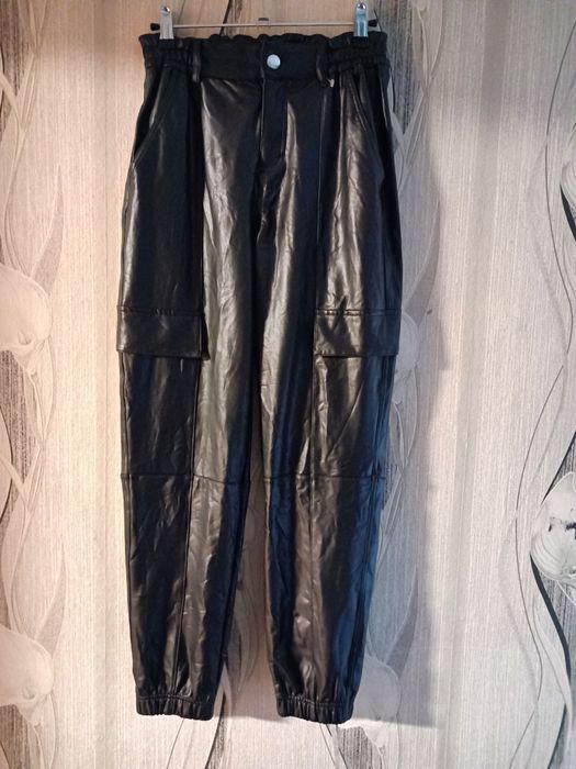 Пола Естествена кожа зара