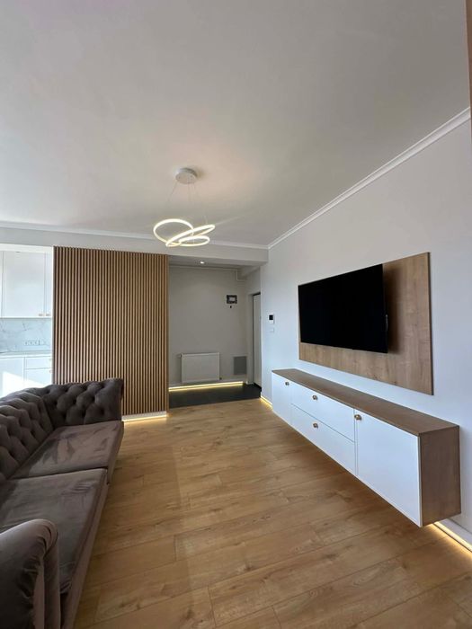 Ofer spre inchiriere Apartament 2 Camere  Str Ady Endre