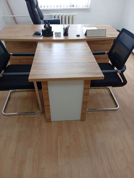 Мебель в офис комлект