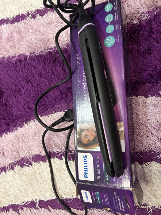 Преса за коса Philips StraightCare Advanced.