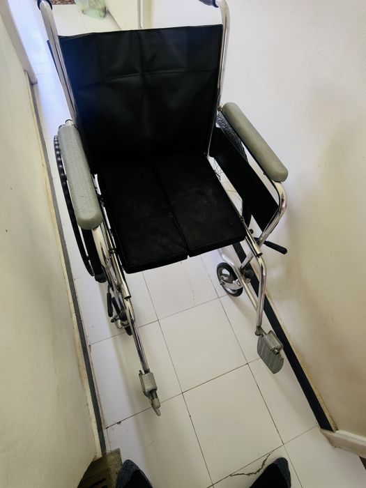 Инвалидная коляска