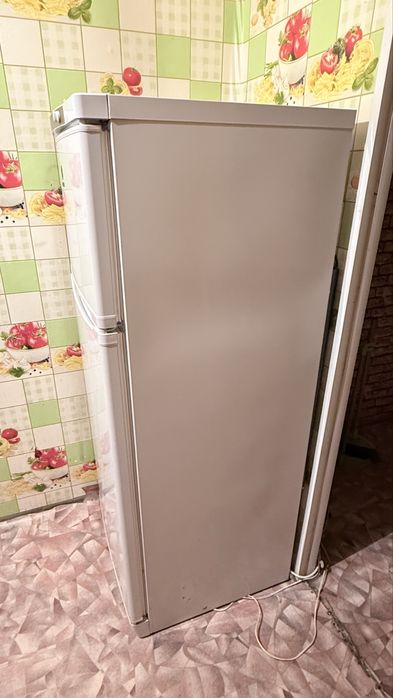 холодильник indesit