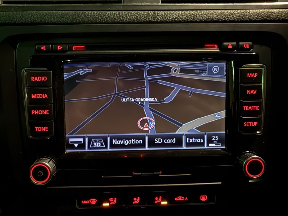 Оригинална RNS 510 мултимедия